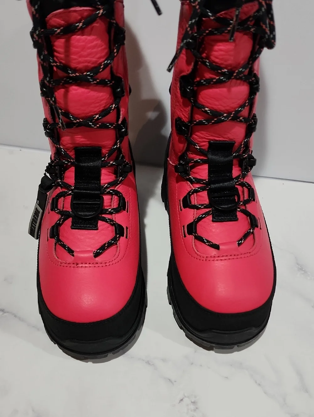 UGG Shasta Gore Snow  Pink and Black Winter Boots ,Brand New ,No Tag